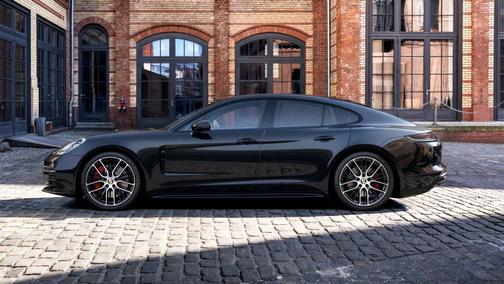 2023 Porsche Panamera 
