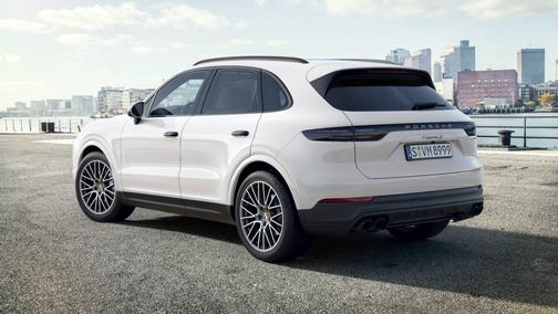 2023 Porsche Cayenne 