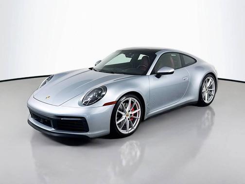 Dolomite Silver Metallic 2020 Porsche 911