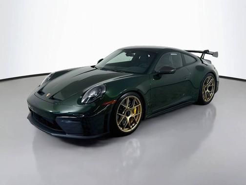 Oak Green Metallic Neo 2026 Porsche 911