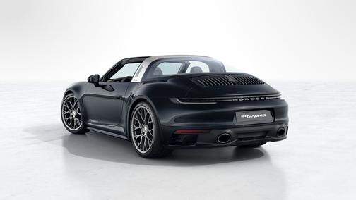 Black 2022 Porsche 911