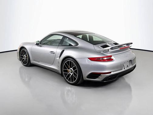 2017 Porsche 911 
