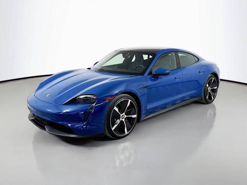 2023 Porsche Taycan 