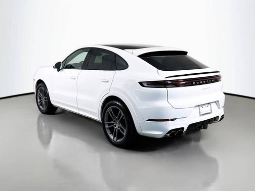 2025 Porsche Cayenne 
