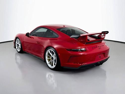 Carmine Red 2018 Porsche 911
