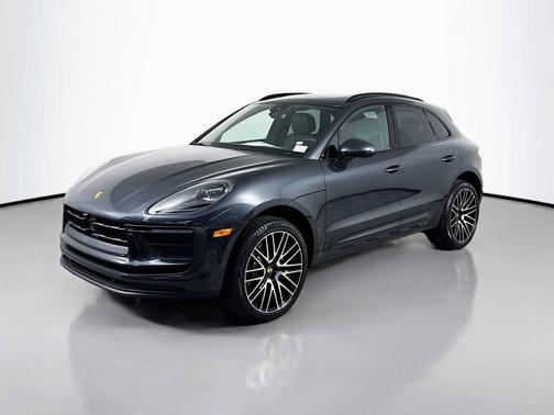 2026 Porsche Macan 