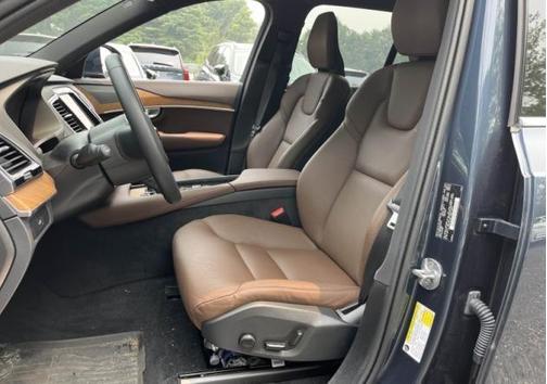Denim Blue Metallic 2024 Volvo XC90 B6 Plus Bright Theme 7-Seater