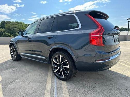 Denim Blue Metallic 2024 Volvo XC90 B6 Plus Bright Theme 7-Seater