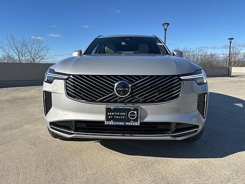 2025 Volvo XC90 Plus