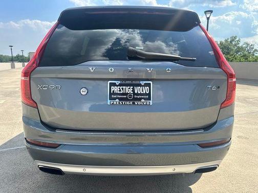 Osmium Grey Metallic 2016 Volvo XC90 T6 Momentum