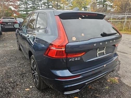 2023 Volvo XC60 Plus