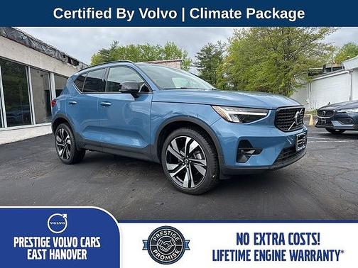 Fjord Blue 2023 Volvo XC40 Plus