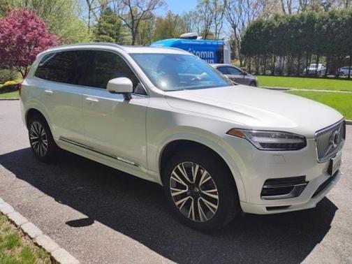 2022 Volvo XC90 Recharge Plug-In Hybrid T8 Inscription Expression Extended Range 7P