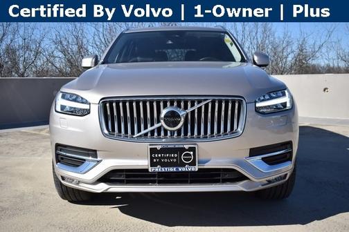 2023 Volvo XC90 B6 AWD Plus 7-Seater