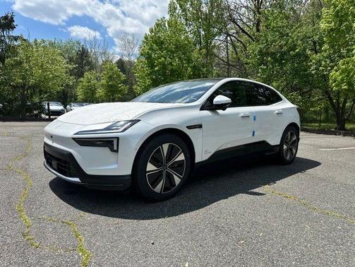 Snow Metallic 2026 Polestar 4 Long Range Dual Motor