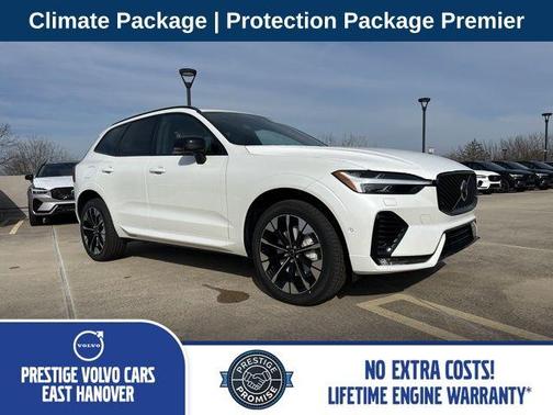 Crystal White Metallic 2026 Volvo XC60 B5 Plus
