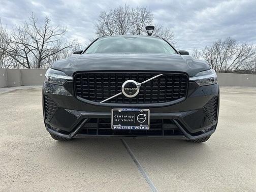 2025 Volvo XC60 Plus
