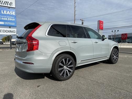 2024 Volvo XC90 B5 Core Bright
