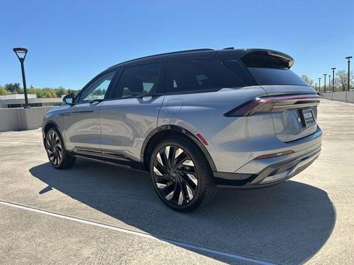 Gray Metallic 2025 Lincoln Nautilus Reserve