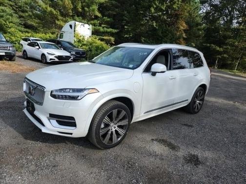 2024 Volvo XC90 Recharge Plug-In Hybrid T8 Plus Bright 7-Seater