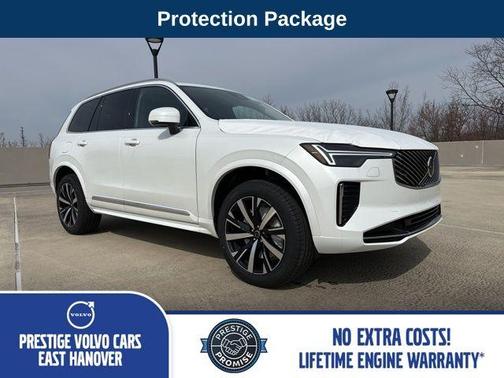 Crystal White Pearl 2026 Volvo XC90 B5 Core