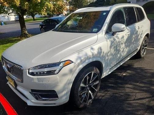 2024 Volvo XC90 Plus