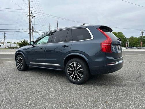 Denim Blue Metallic 2024 Volvo XC90 Recharge Plug-In Hybrid T8 Plus 6 Passenger