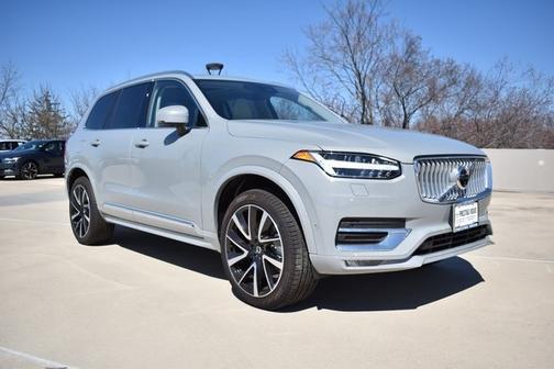 2024 Volvo XC90 B6 Plus Bright 7-Seater