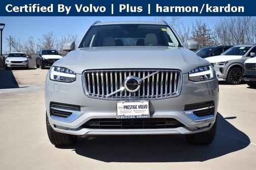 2024 Volvo XC90 B6 Plus Bright 7-Seater