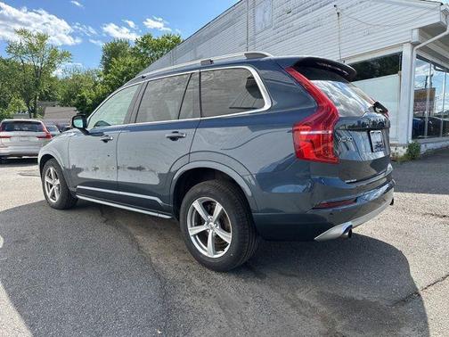 Denim Blue Metallic 2019 Volvo XC90 T5 Momentum