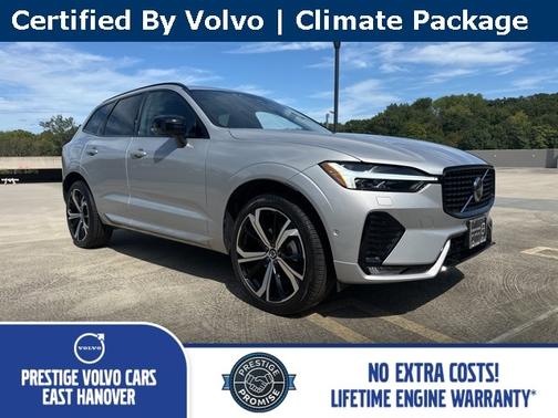 2023 Volvo XC60 B5 AWD Ultimate Dark
