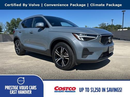 2023 Volvo XC40 B5 AWD Core