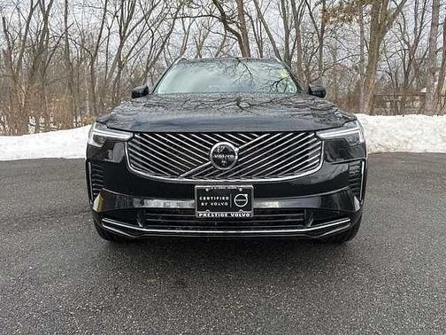 2025 Volvo XC90 Plus