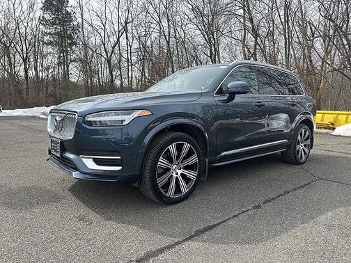 2024 Volvo XC90 T8 Ultimate Bright 7-Seater