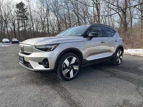 2023 Volvo XC40 Ultimate