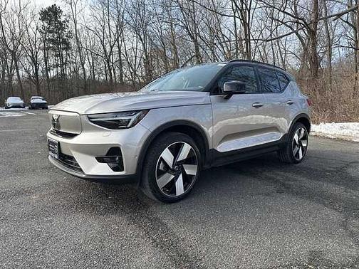 2023 Volvo XC40 Ultimate