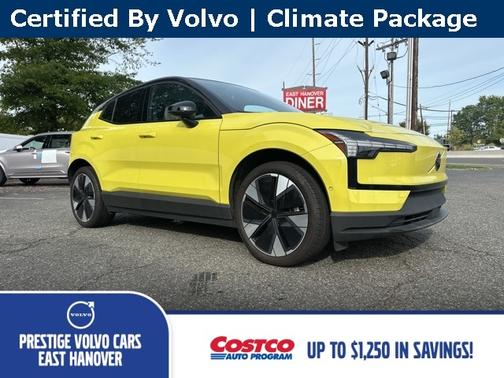 2025 Volvo EX30 Single Motor Extended Range Ultra