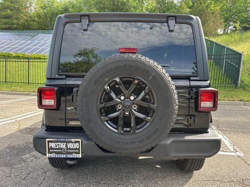 Black Clearcoat 2023 Jeep Wrangler Sport