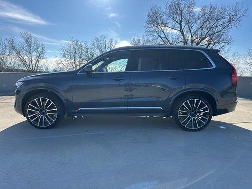 Denim Blue Metallic 2026 Volvo XC90 B6 Ultra 7-Seater