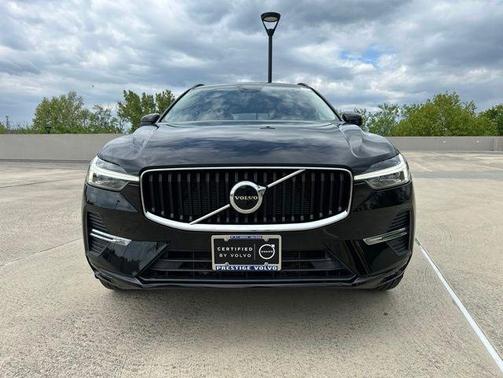 Onyx Black Metallic 2023 Volvo XC60 B5 Core
