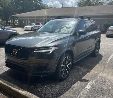 Platinum Gray Metallic 2023 Volvo XC90 Recharge Plug-In Hybrid T8 Ultimate Dark Theme 7-Seater