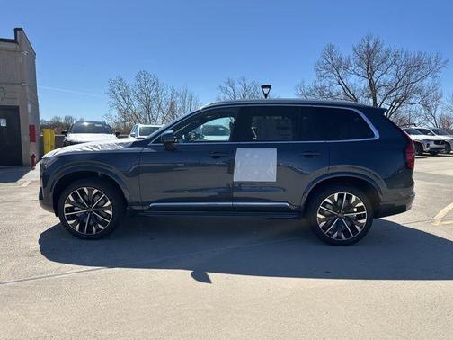 Denim Blue Metallic 2026 Volvo XC90 B6 Plus 7-Seater
