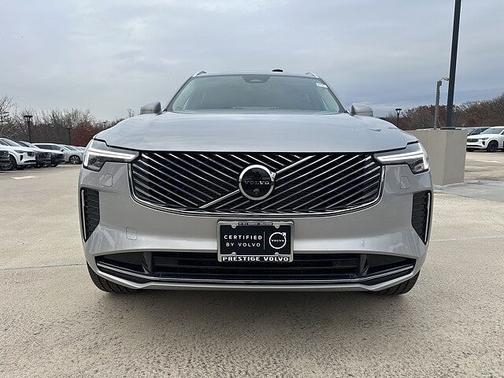 2025 Volvo XC90 Plus