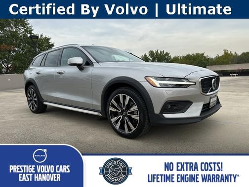 2024 Volvo V60 Cross Country B5 Ultimate