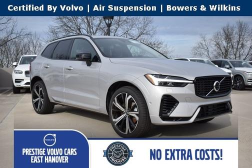 2024 Volvo XC60 Recharge Plug-In Hybrid T8 Ultimate Dark