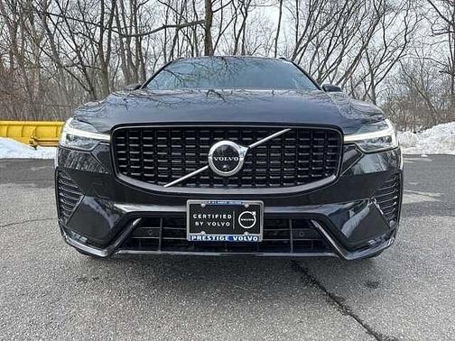 2023 Volvo XC60 Plus