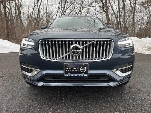 2023 Volvo XC90 Plus