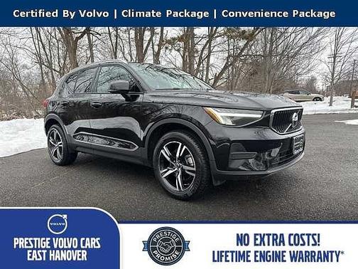2023 Volvo XC40 Core