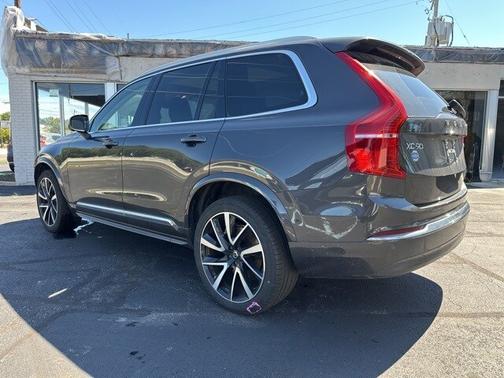 2024 Volvo XC90 B6 Plus Bright 7-Seater