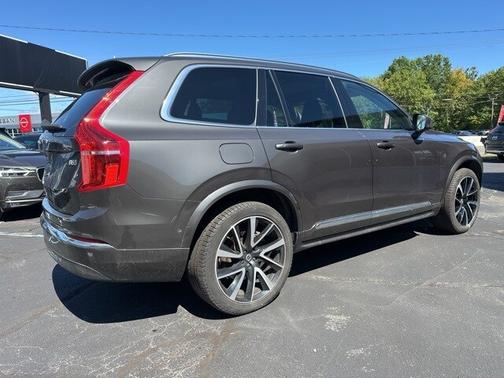 2024 Volvo XC90 B6 Plus Bright 7-Seater
